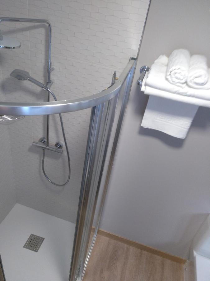 Travesia Rooms Sarria Exterior photo